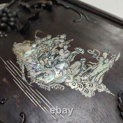 Antique Chinese Tray In Carved Wood And Inlaid With Mother-of-Pearl 19th Century