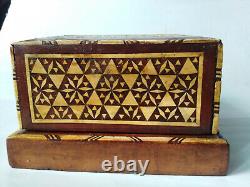 Antique Handmade Wood Cigarette Box Carved Inlaid Mother Of Pearl 40 Cigarettes