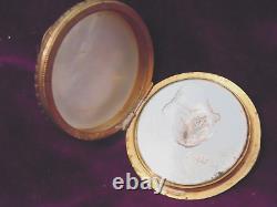Antique Victorian Palais Royale Carved Mother 0f Pearl Patch Box Pill Compact