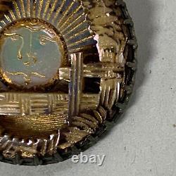 BEAUTIFUL EXCEPTIONAL ANTIQUE CARVED MOTHER OF PEARL MOP BUTTON SUN, mourning