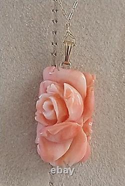 Estate 14K Yellow Gold Angel Skin Coral Carved Rose Flower Pendant Necklace