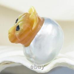 HUGE South Sea Pearl Baroque Golden Mother-of-Pearl Cat Carving undrilled 4.02g