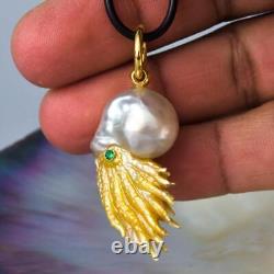 Nautilus Pendant South Sea Pearl with Mother-of-Pearl Carving & Emerald 9.88 g