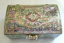 Perfect mother-of-pearl design and carving box Mid-20th century