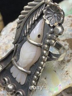 Zuni Leekya Deyuse Carved MOP Bird Fetish In M. Chee Navajo Sterling Silver Ring