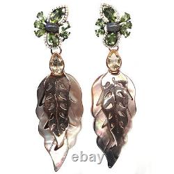 Boucles d'oreilles en feuille de nacre sculptée, péridot, labradorite et zircone cubique en argent 925