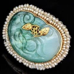 Broche en or jaune 14 carats avec jade sculpté, perles de graines et motifs de feuilles florales vintage