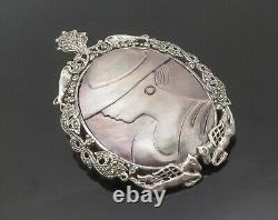 Broche vintage en argent 925 avec camée sculpté en nacre et marcassite BP7259