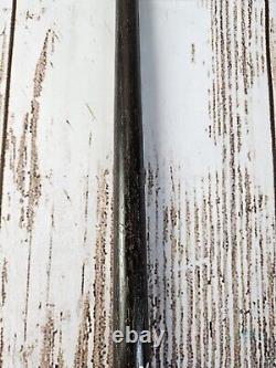 Canne de marche en bois sculpté vintage avec embout en nacre incrustée 37 pouces
