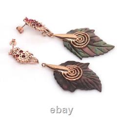 Feuille de nacre sculptée, Rhodolite, Rubis, Boucles d'oreilles en zircone cubique en argent 925