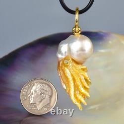 Pendentif Nautilus en perle de mer du sud avec sculpture en nacre et diamants 9,45 g