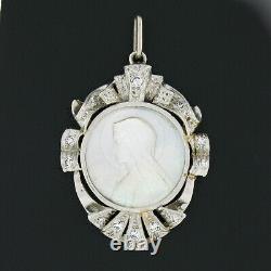 Pendentif antique en platine sculpté de mère de perle Vierge Marie avec cadre en diamants de 0,25ct