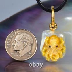 Pendentif en forme de poulpe avec perle des mers du Sud, nacre sculptée et vermeil en argent sterling de 5.91 g